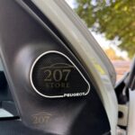 برچسب قاب تیوتر پژو 206 و 207-نوشته پژو(جفتی)