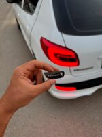 نوشتهPEUGEOT روی دستگیره درب پژو ٢٠۶ و ٢٠٧ - Image 5