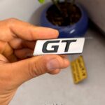 آرم نوشته GT تمام استیل وارداتی-کد06 سیلور