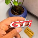 آرم نوشته GTI تمام استیل وارداتی-کد03 قرمز